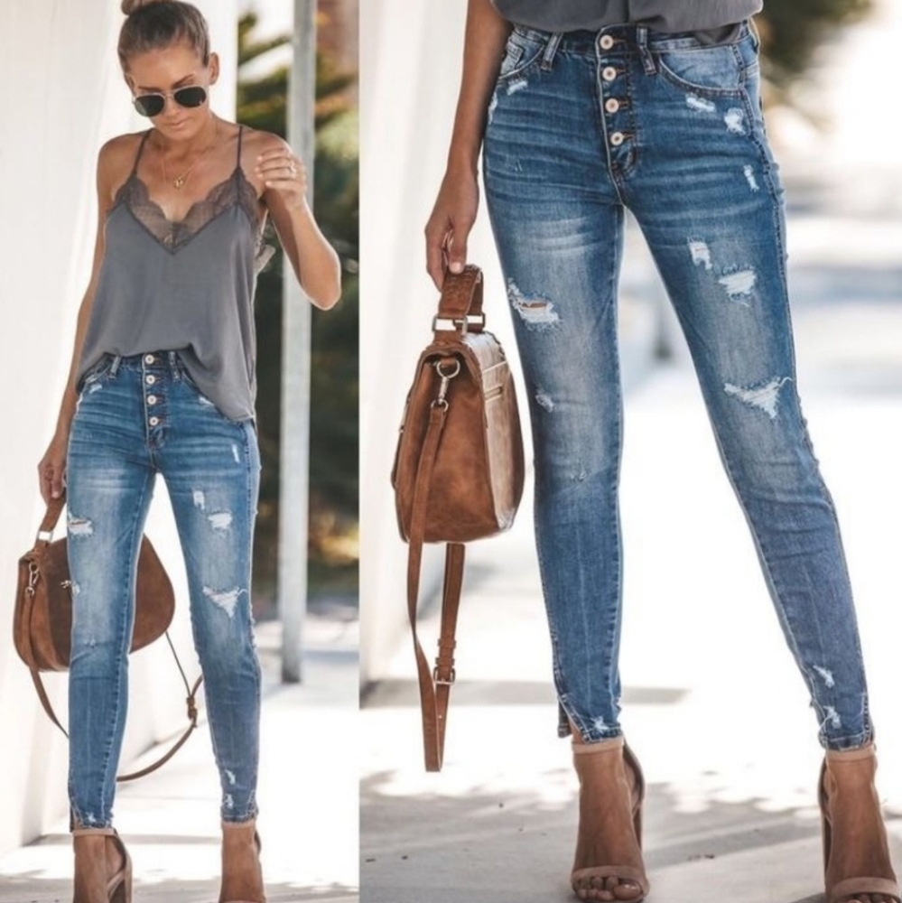 KanCan Button Fly Distressed High Rise Skinny Jean